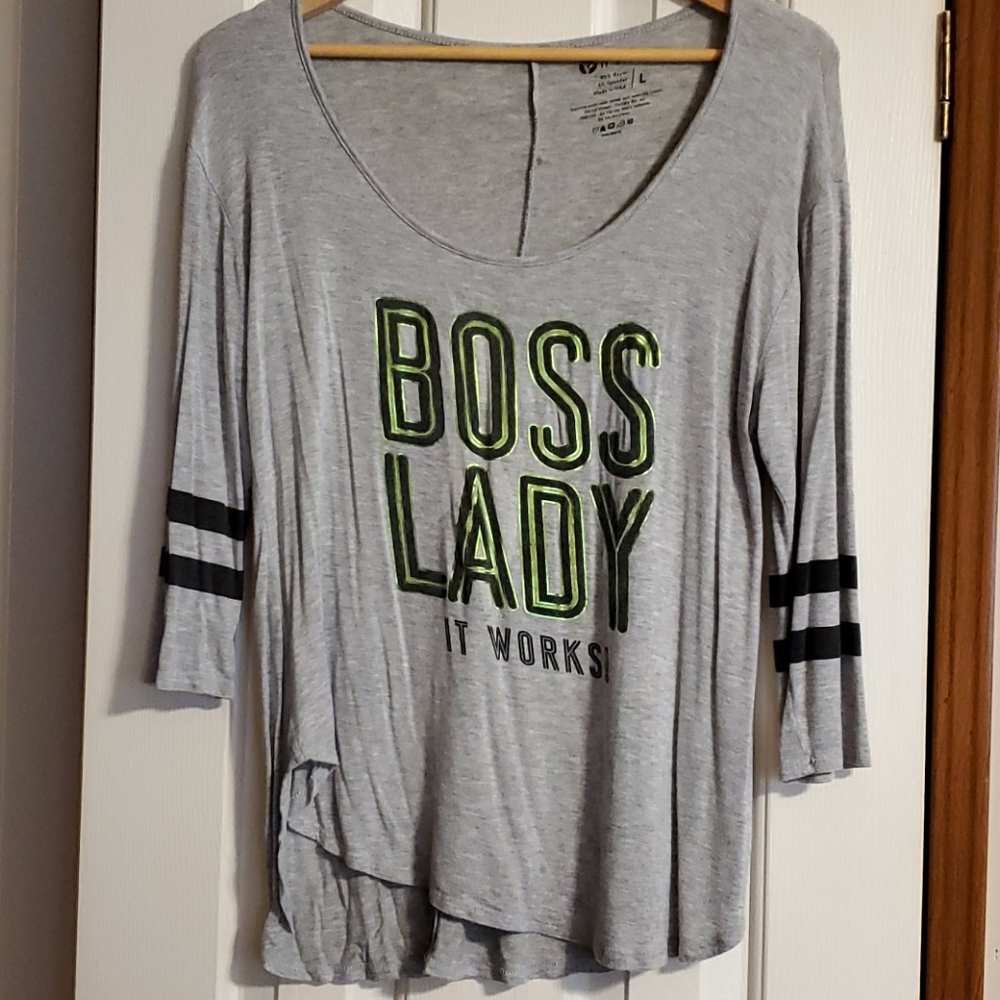 "It Works" Boss tee 💚🖤